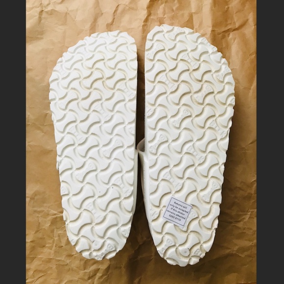 White Birkenstock Gizeh sandals 38/ L7/M5 - Picture 3 of 6